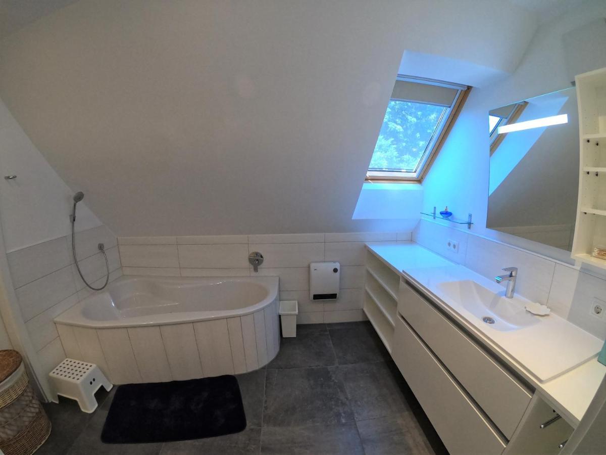 Ferienwohnung Pauli Mörbisch am See Екстериор снимка